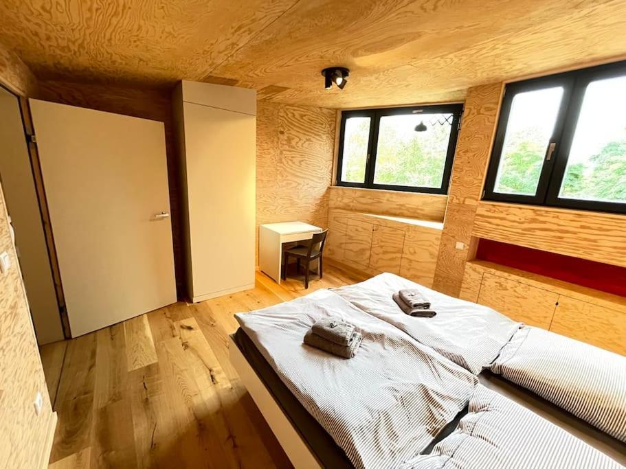 Grosse Wohnung Mit Loggia Templin Luaran gambar