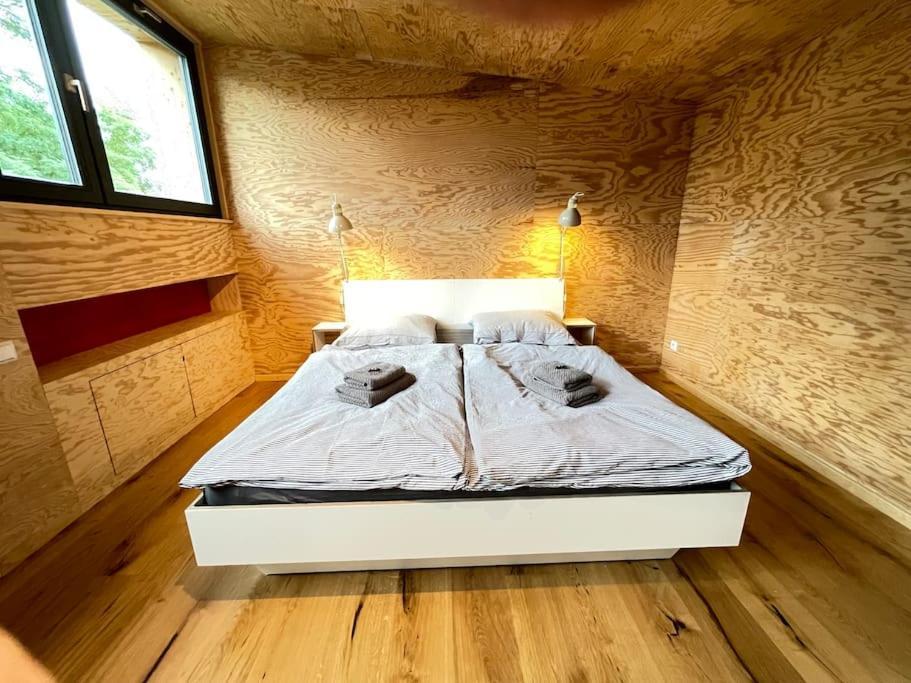 Grosse Wohnung Mit Loggia Templin Luaran gambar