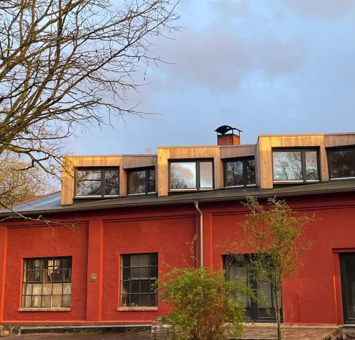 Grosse Wohnung Mit Loggia Templin Luaran gambar