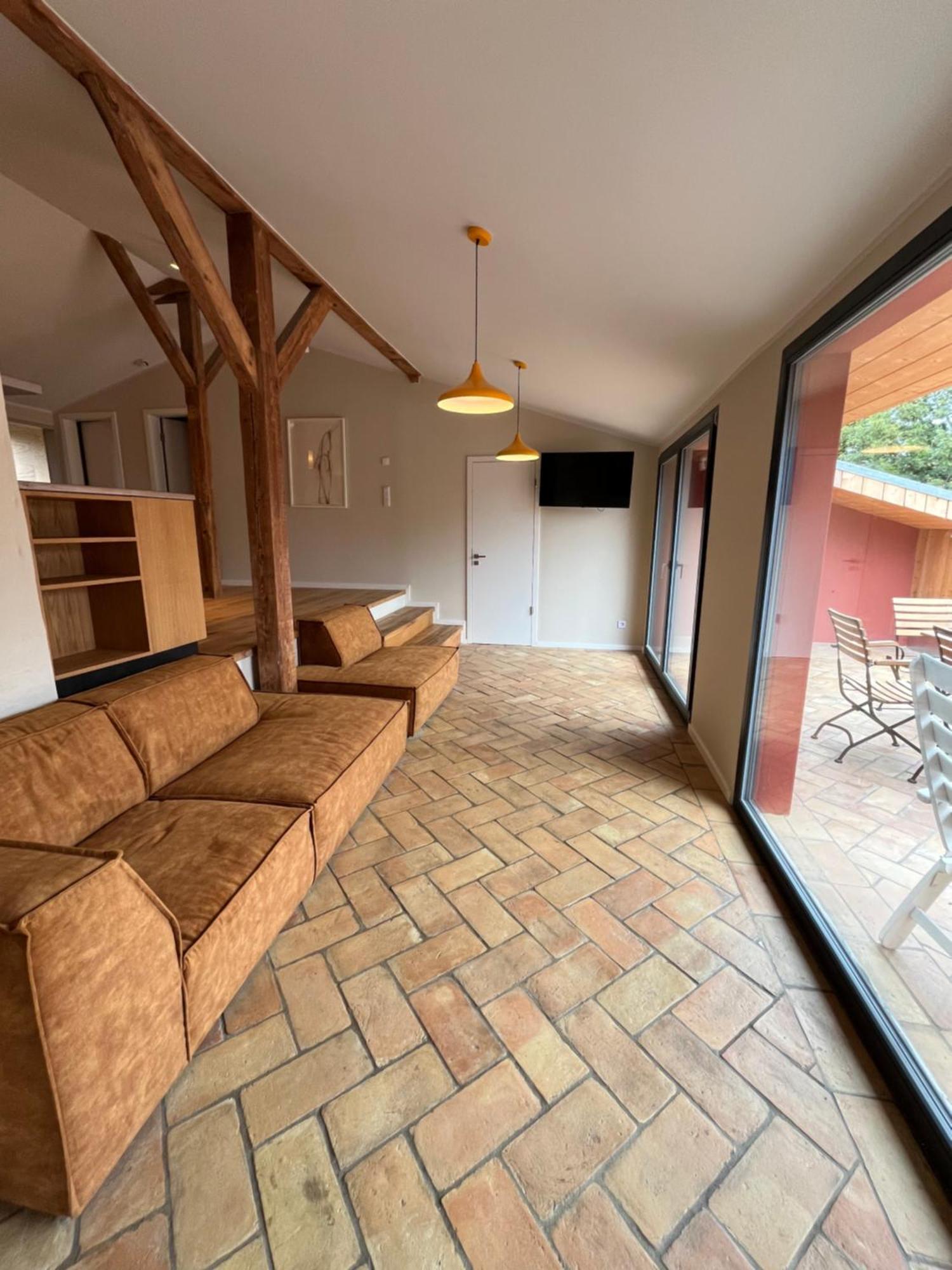 Grosse Wohnung Mit Loggia Templin Luaran gambar
