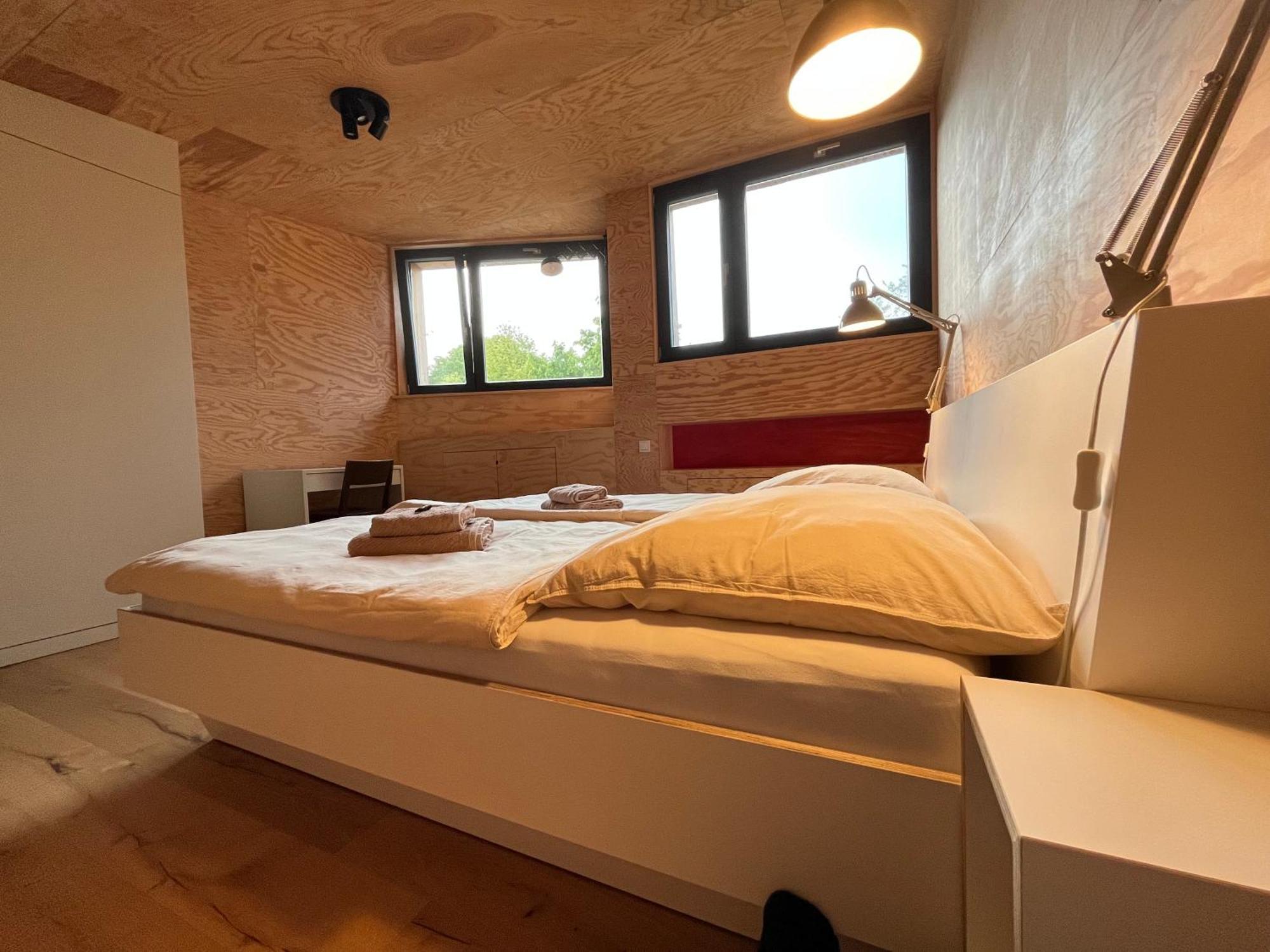 Grosse Wohnung Mit Loggia Templin Luaran gambar